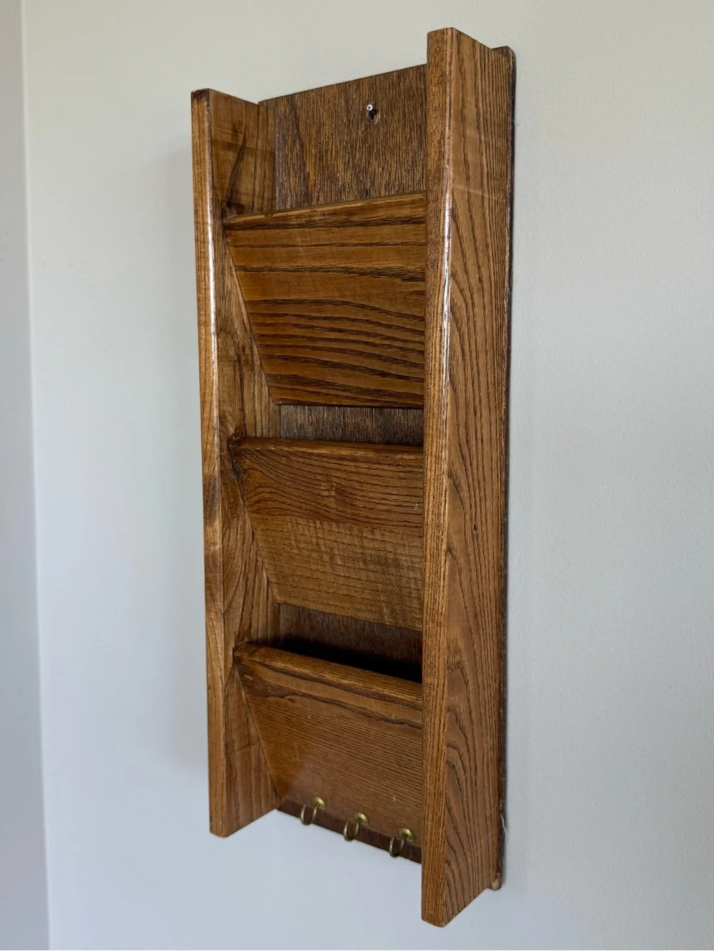 Vintage Wood Wall Mail Organizer 3-Tier Letter Holder Key Rack Rustic Farmhouse